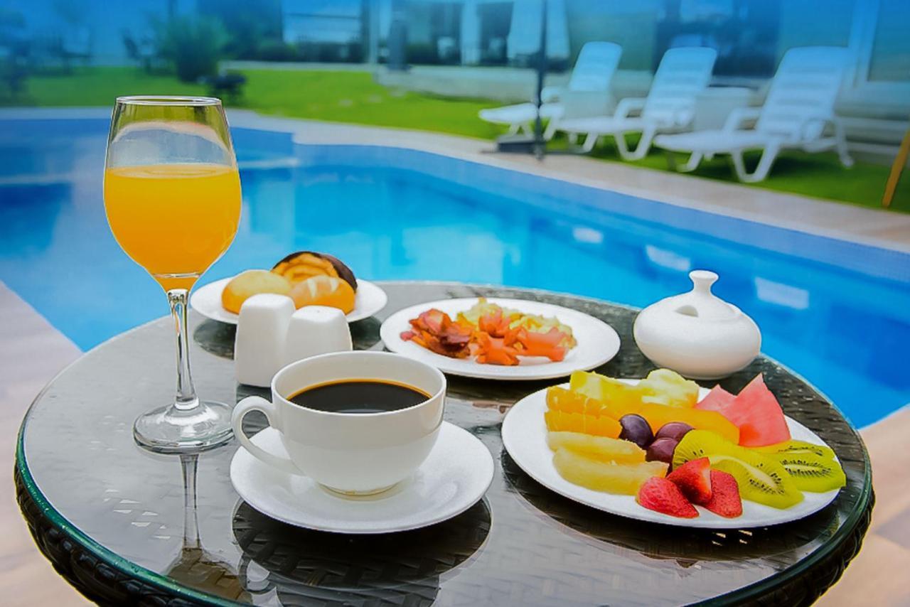 Camino Plaza Hotell Cochabamba Eksteriør bilde