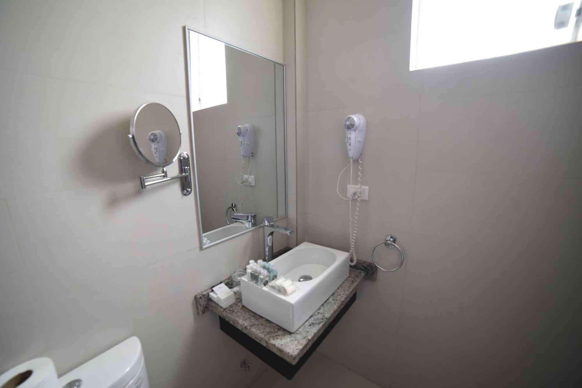 Camino Plaza Hotell Cochabamba Eksteriør bilde