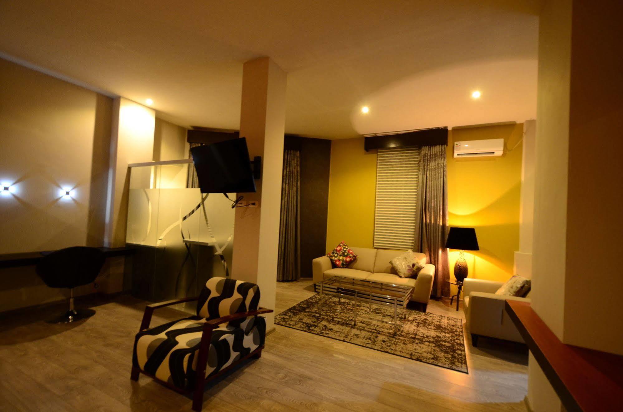 Camino Plaza Hotell Cochabamba Eksteriør bilde